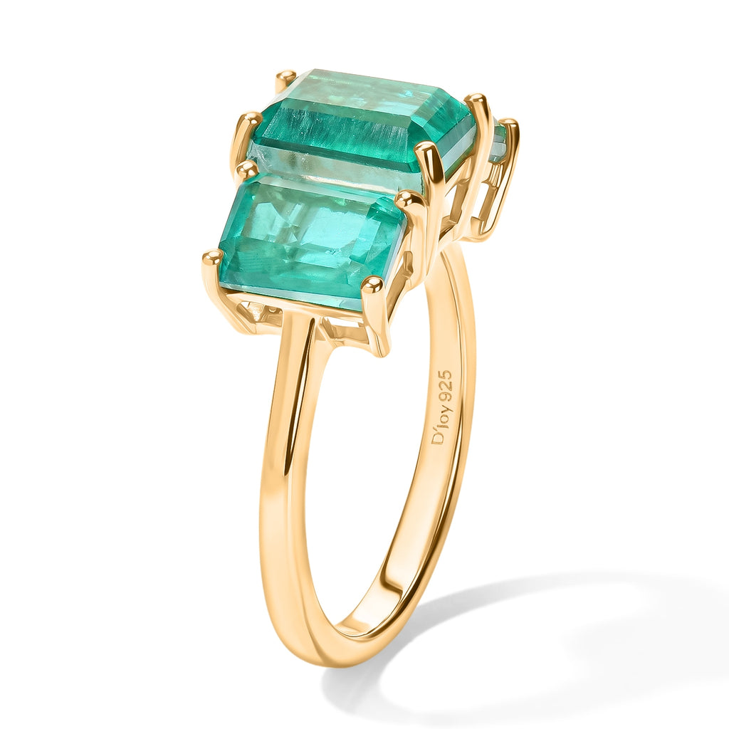 D'Joy - Colombian Colour Emeraldine Quartz Trilogy Ring in Yellow Gold Plated Sterling Silver 3.57 Ct._8709316_2
