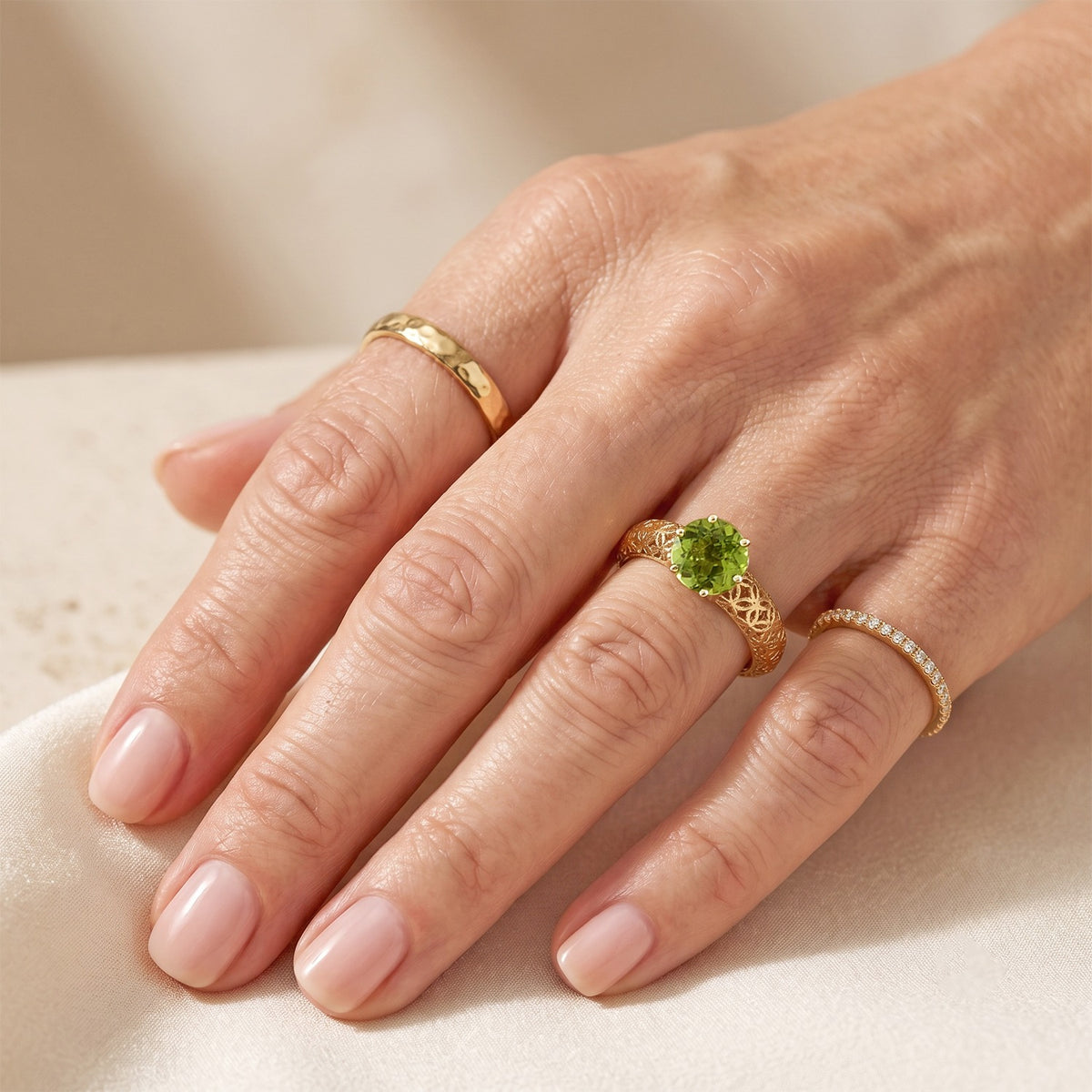Heirloom 9K Yellow Gold AAA Natural Hebei Peridot Mirage Solitaire Ring 1.90 Ct. 8718775 3