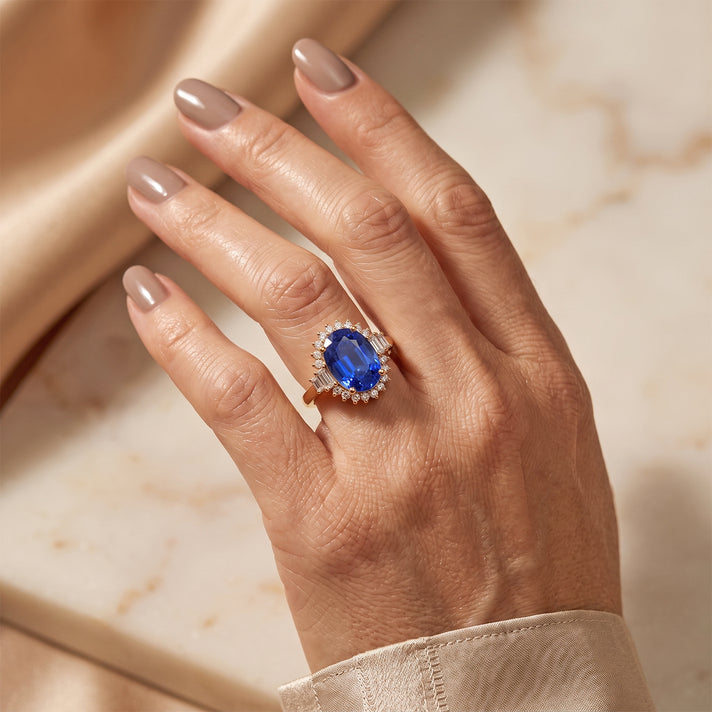 Luxuriant - SUPER FIND - 9K Yellow Gold AAA Natural Kashmir Kyanite &amp; Lab Grown Diamond (SI) Halo Ring 3.75 Ct. 8719657 2