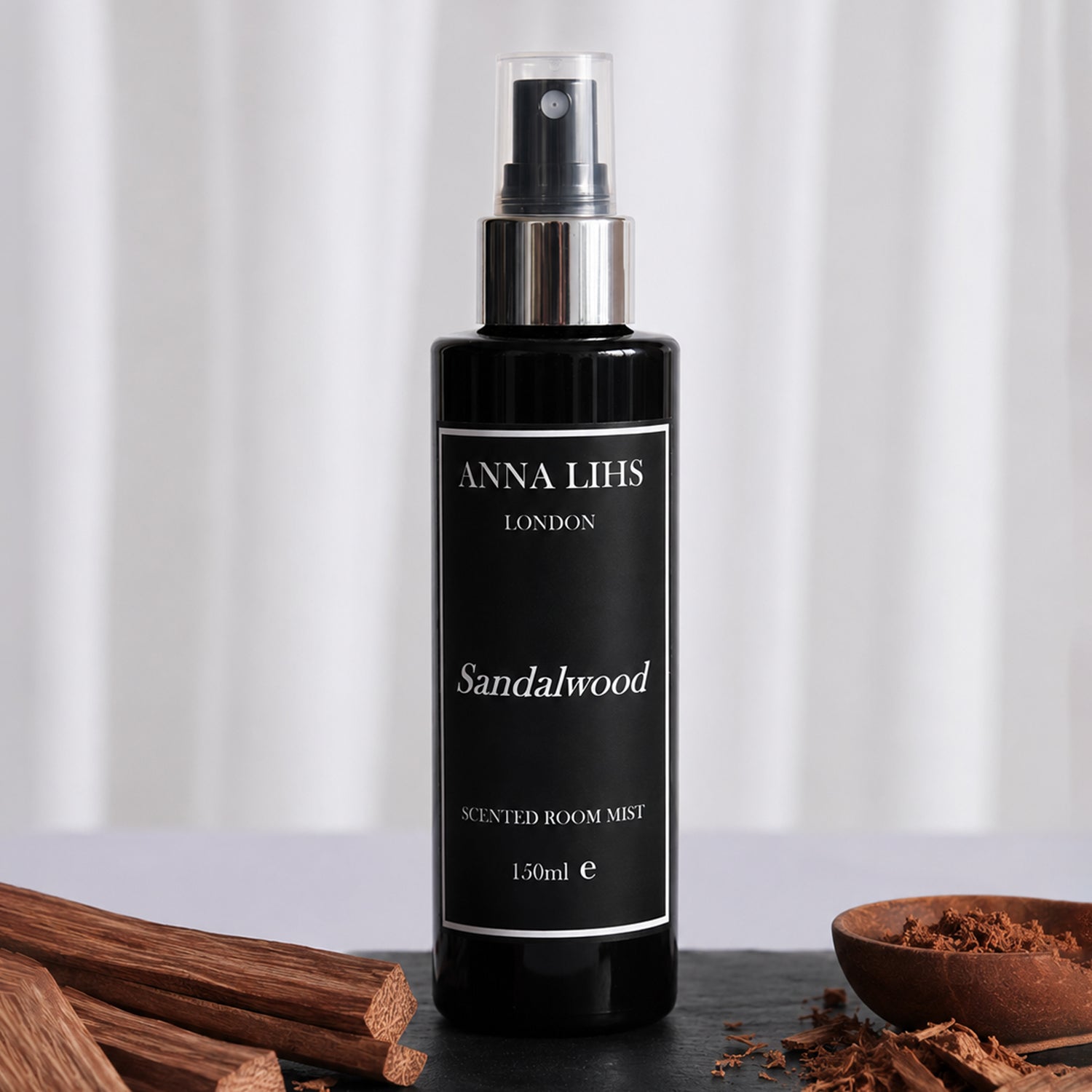 Sandalwood Room Mist - 100ml 8719946 0