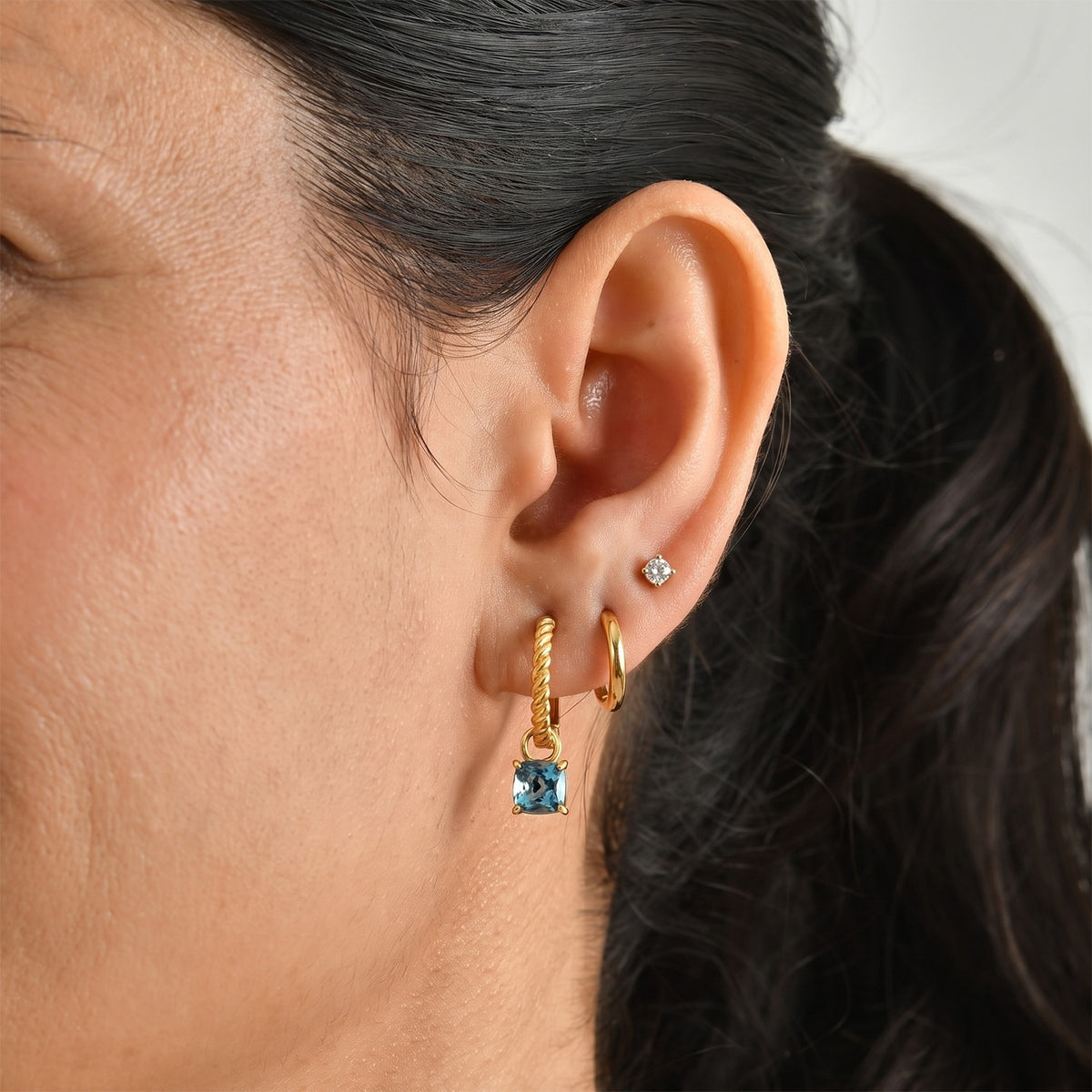 D'Joy - Swiss Blue Topaz Solitaire Hoop Earring in Yellow Gold Plated Sterling Silver 2.20 Ct. V32578134 2