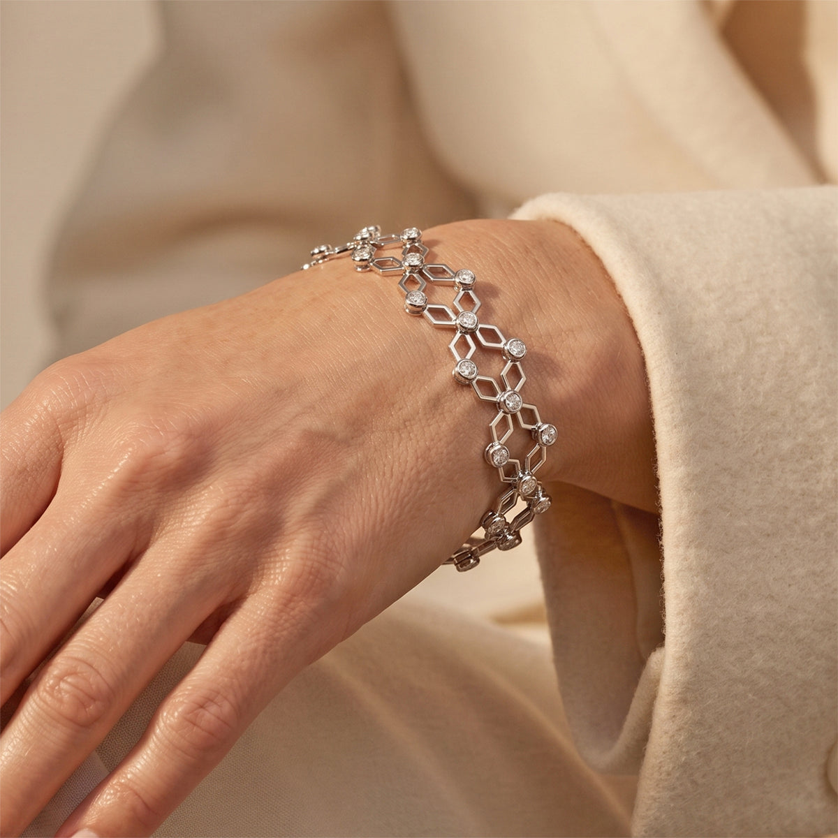 D'Joy - Moissanite 2 in 1 Adjustable Concertina Ring/Bangle in Rhodium Overlay Silver Wt. 10.70 Gms 8723479 3