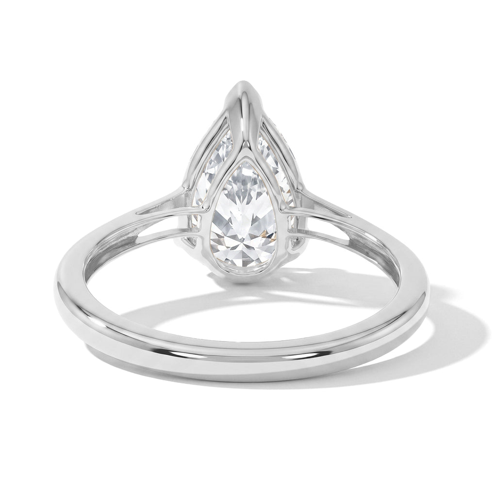 Luxuriant - 9K White Gold SGL Certified Lab Grown Diamond (VS/E-F) Solitaire Ring 2.00 Ct._8734879_3