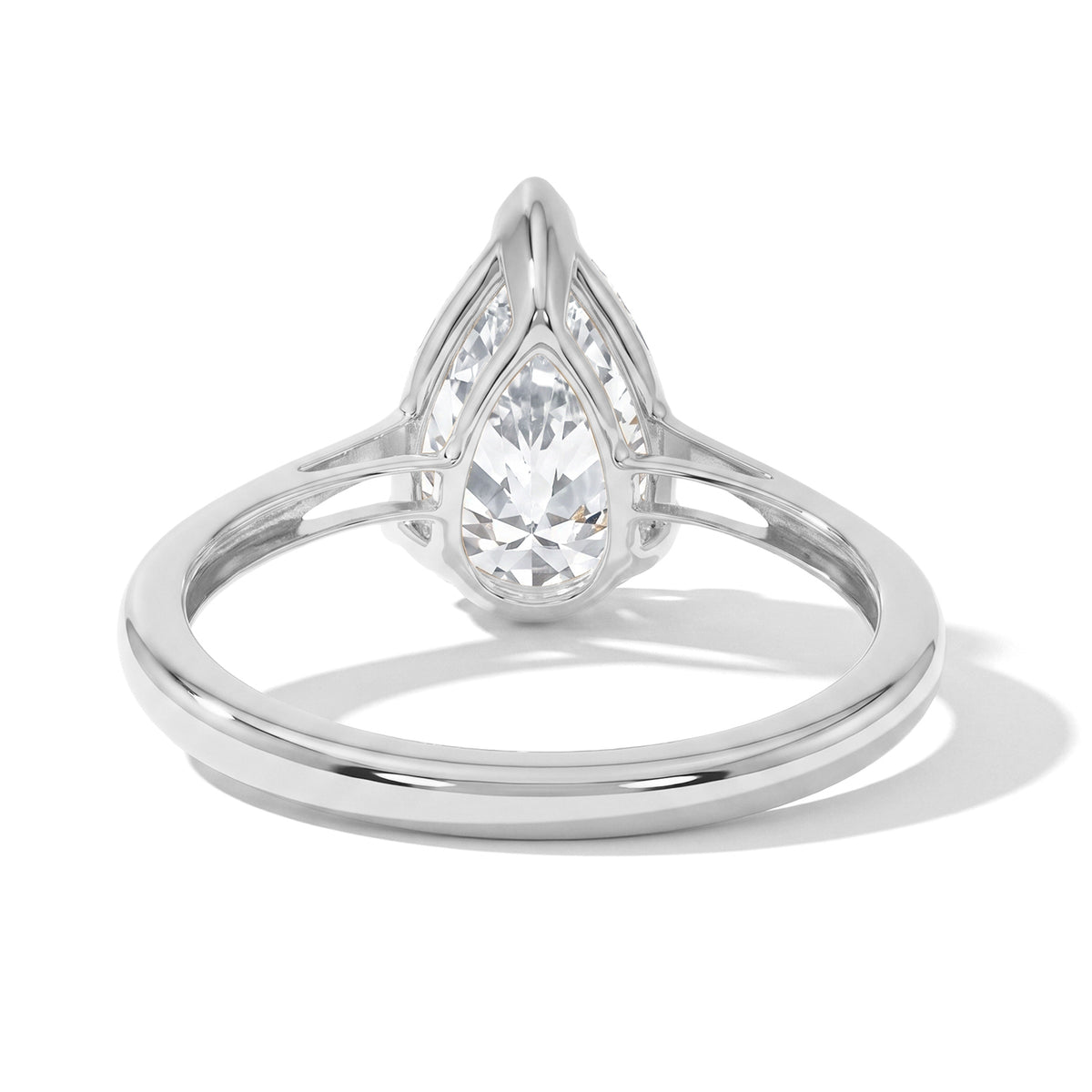 Luxuriant - 9K White Gold SGL Certified Lab Grown Diamond (VS-E-F) Solitaire Ring 2.00 Ct. 8734879 3