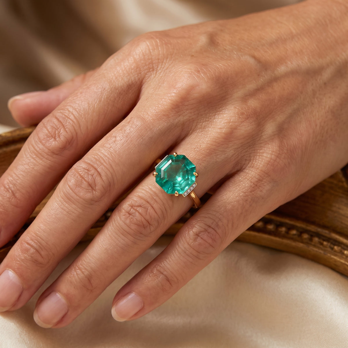 D'Joy - Colombian Colour Emeraldine Quartz &amp; White Zircon Solitaire Ring in Yellow Gold Plated Sterling Silver 4.70 Ct. V32638666 2