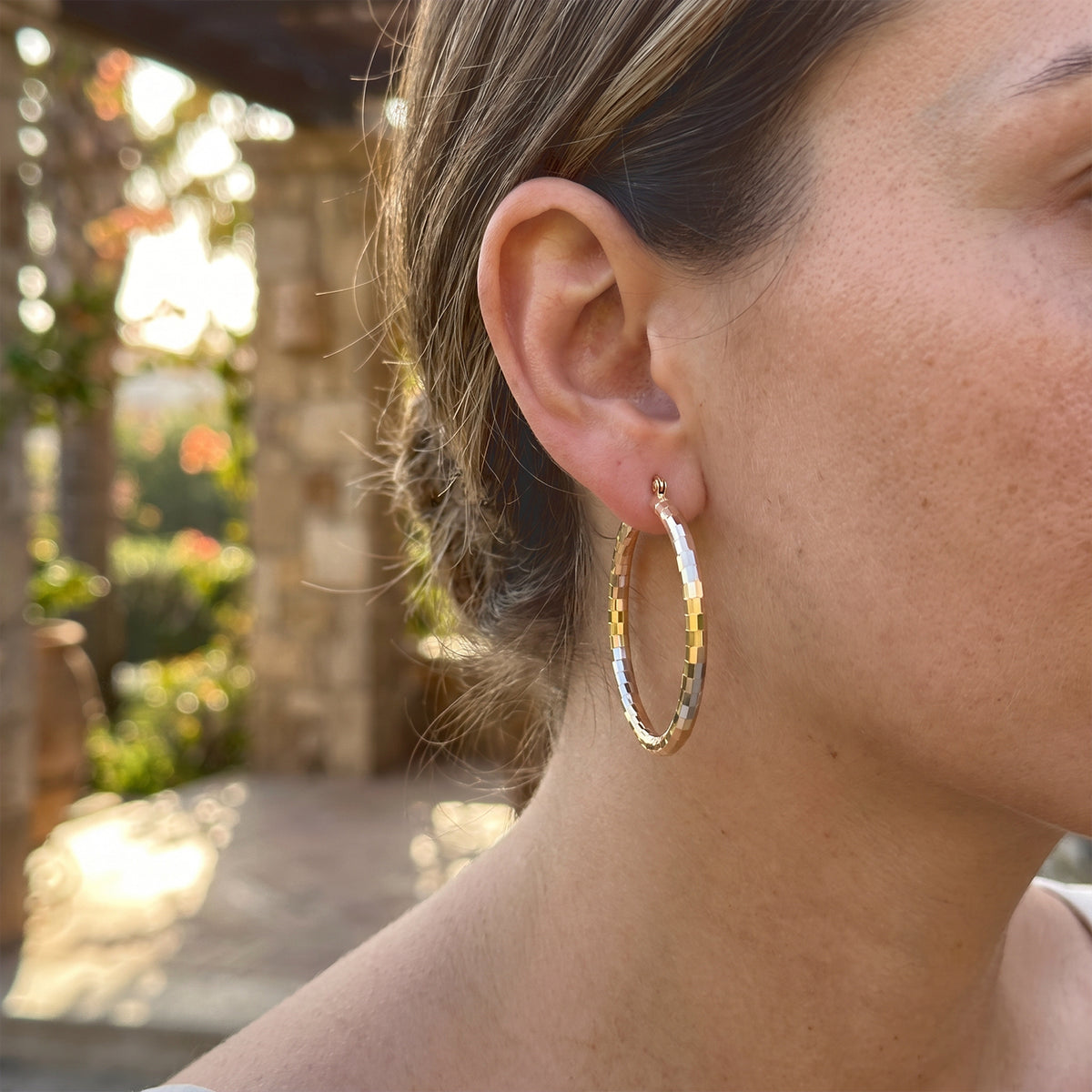 Tri-Colour Elongated Oval Hoop Earring with Clasp 8744655 1