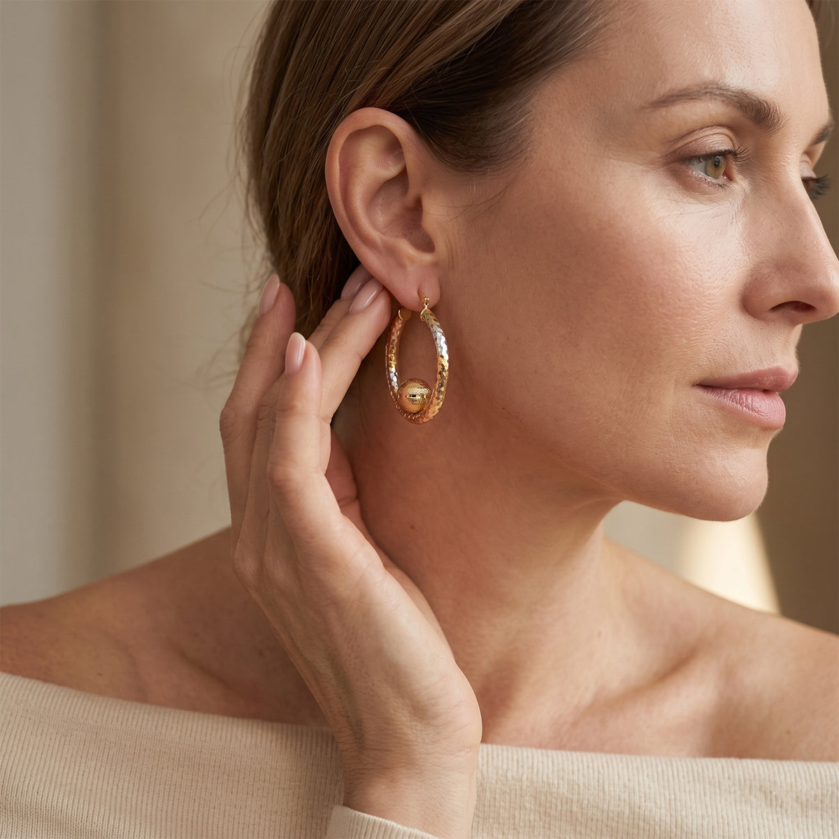 Manhattan Close Out - Tri-Colour Hoop Earrings with Clasp 8744661 1