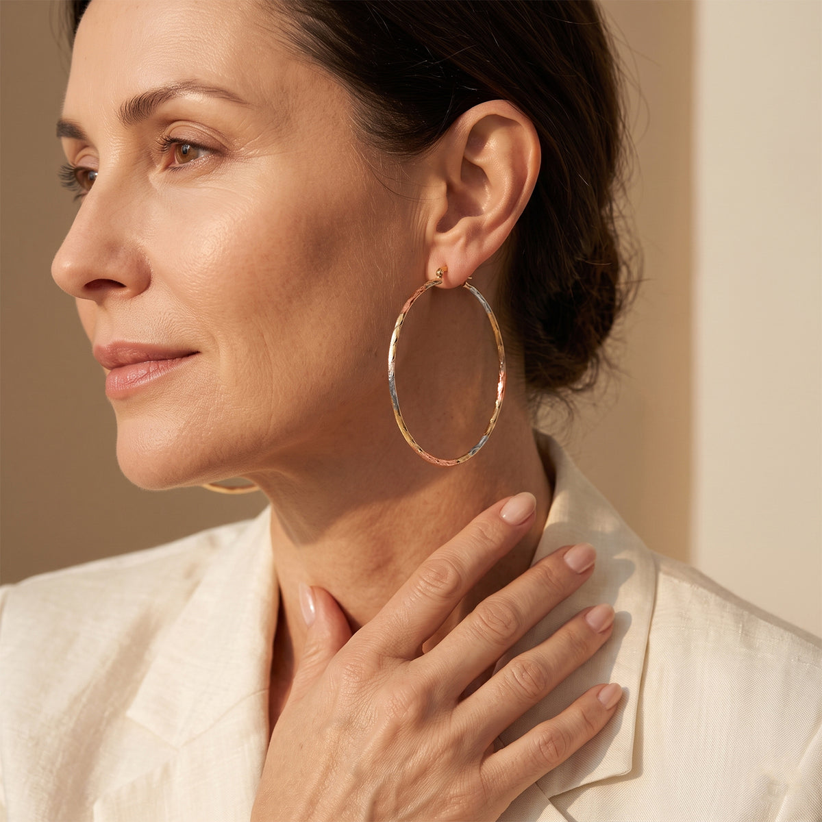 Textured Large Hoop Earring with Clasp 8744662 0