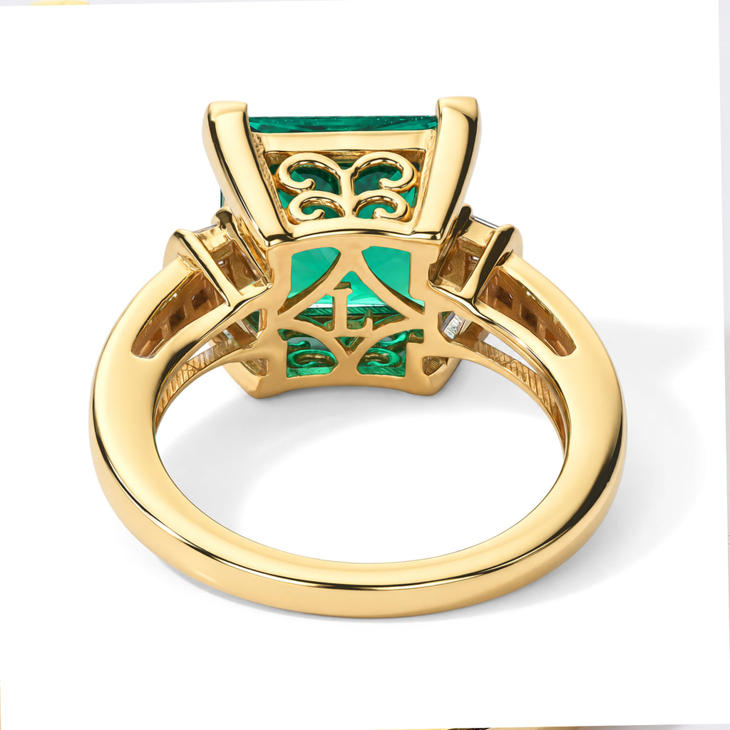 Luxuriant Lab Grown Emerald, Lab Grown Diamond Main Stone With Side Stone Ring in 18K YG VermeilSterling Silver  4.172  Ct._8745621_4