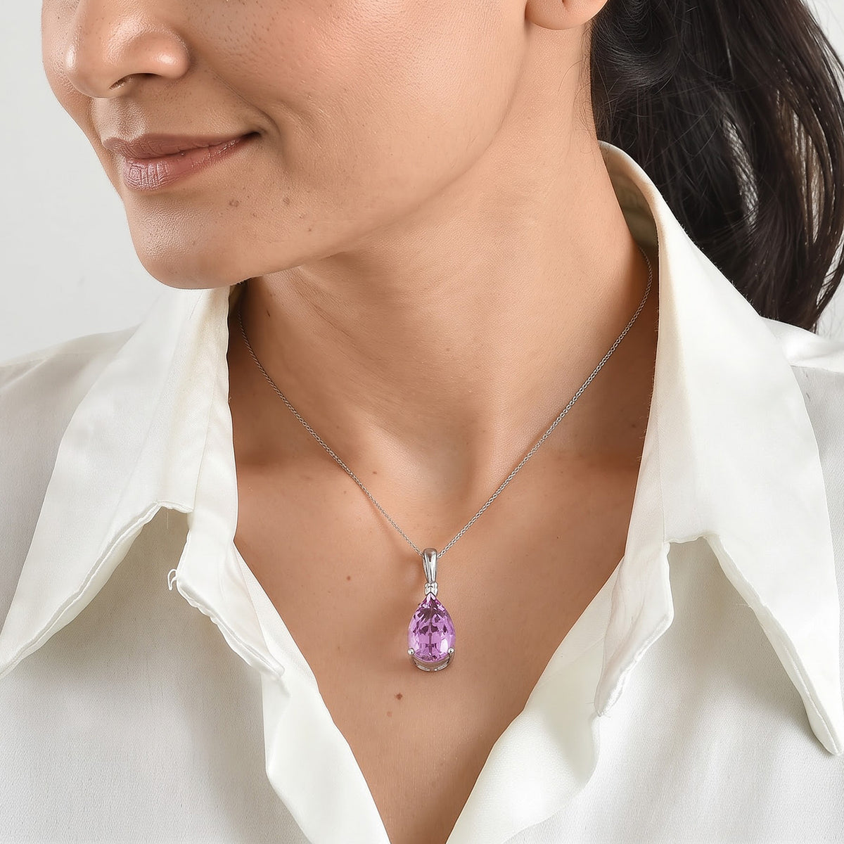Rhapsody - 950 Platinum AAAA Patroke Kunzite Solitaire Pendant 16.75 Ct, Platinum Wt. 7.10 Gms 8748208 1