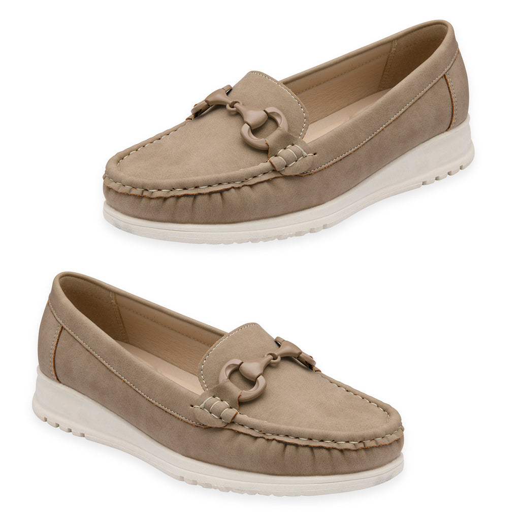 Lotus Symi Womens Comfort Slip-On Moccasin Loafers (Size 7) - Natural_8756532