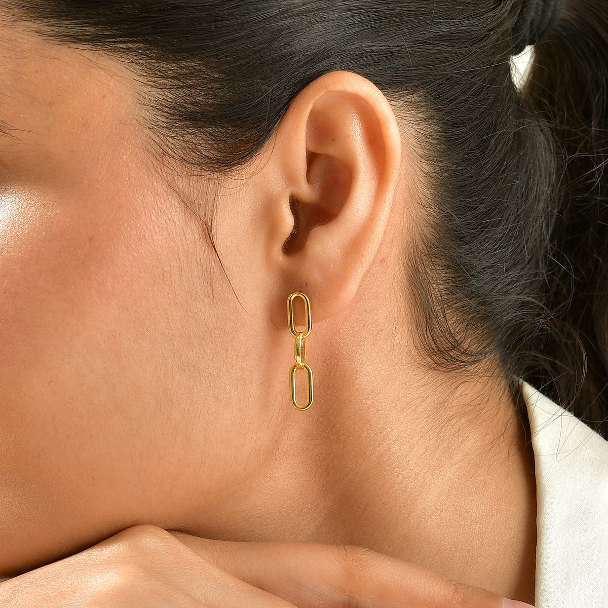 EverTrue Bronzella Collection - Paperclip Dangle Earring with Push Post in 18K Gold Plating 8758491 2