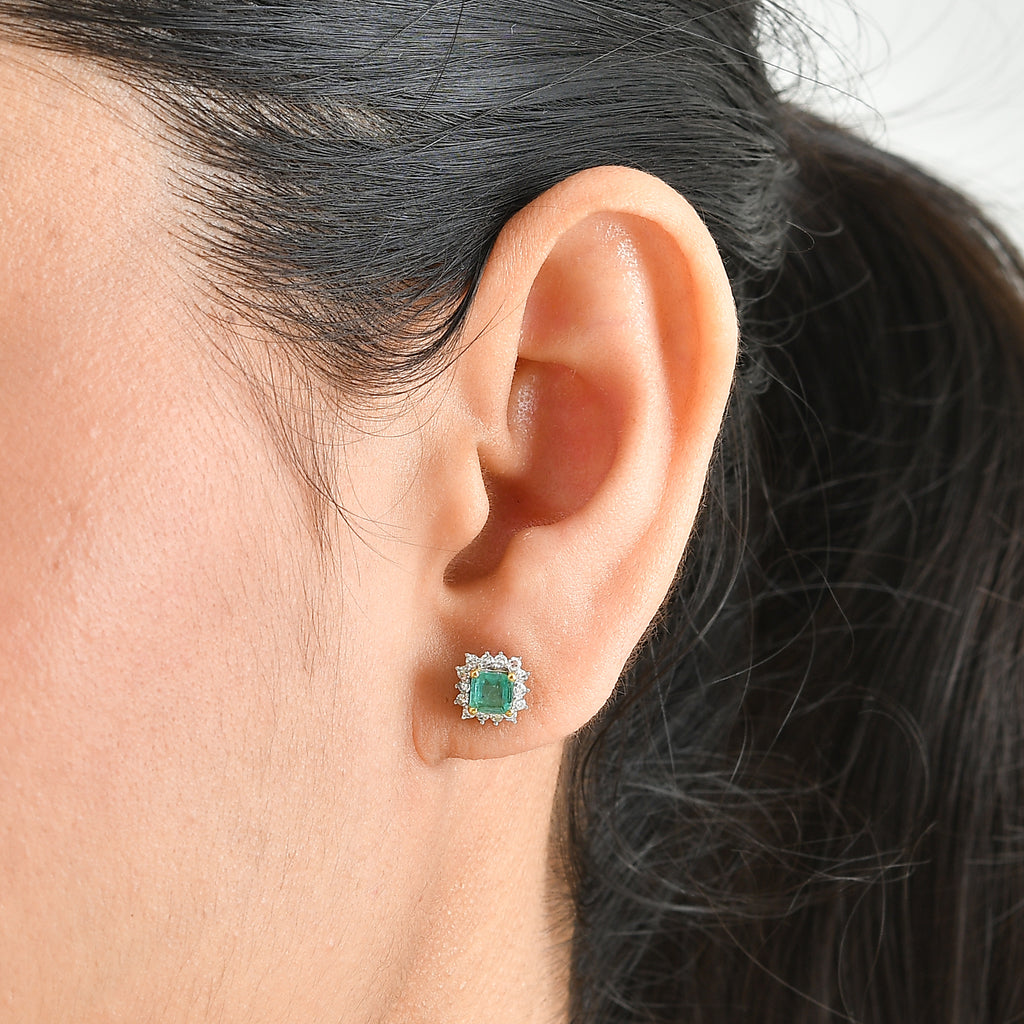 Luxuriant, Emerald , Lab Grown Diamond Dangling Earring in 18K YG Vermeil Sterling Silver 1.01 ct  1.096  Ct._8761142_1