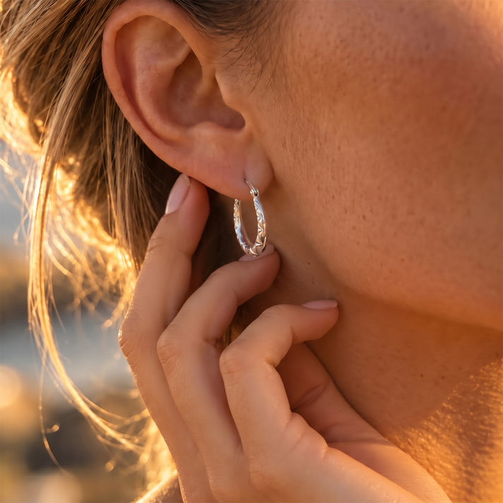 Close Out Deal - Sterling Silver Hoop Earring with Clasp 8763522 2