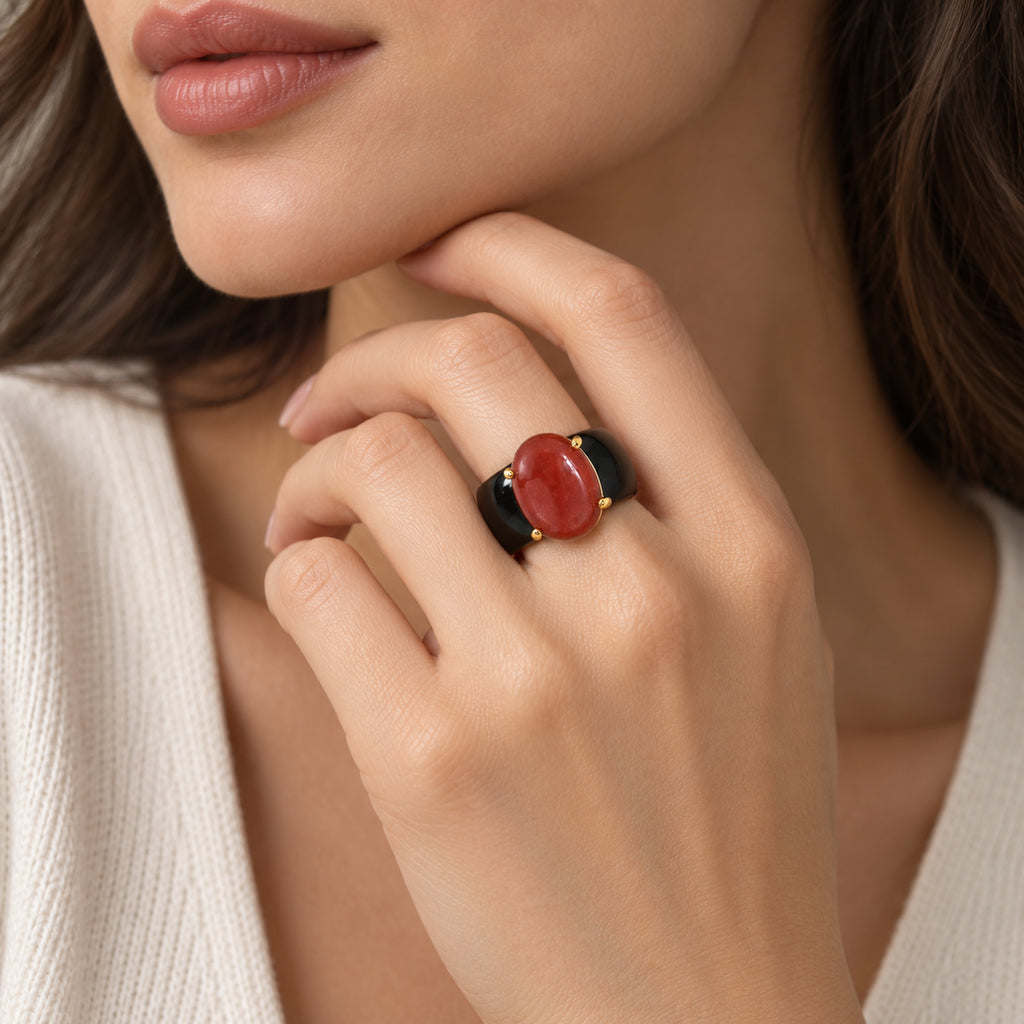 D'Joy - Dyed Red Jade & Dyed Black Jade Solitaire Ring in Yellow Gold Plated Sterling Silver 38.65 Ct._8770452_1