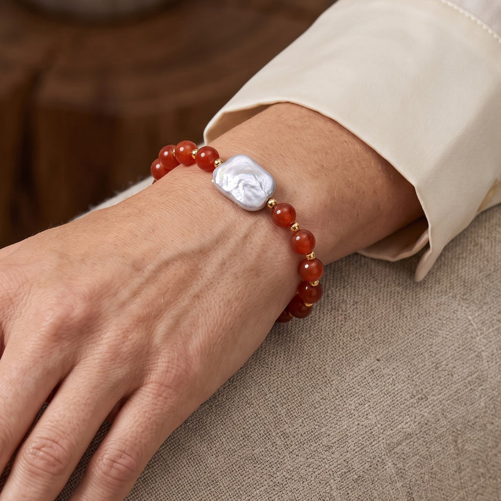 D'Joy - Red Jade & White Keshi Pearl Stretchable Bracelet (Size - 7) in Yellow Gold Plated Sterling Silver 70.00 Ct._8773571_1