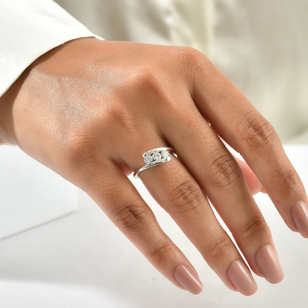 Luxuriant - Lab Grown Diamond (SI/G-H) Ring in Rhodium Overlay Sterling Silver 0.50 Ct. 8774400 1