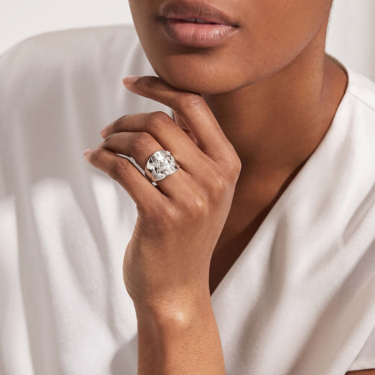EverTrue - Natural White Diamond Leaf Vine Ring 8777155 1