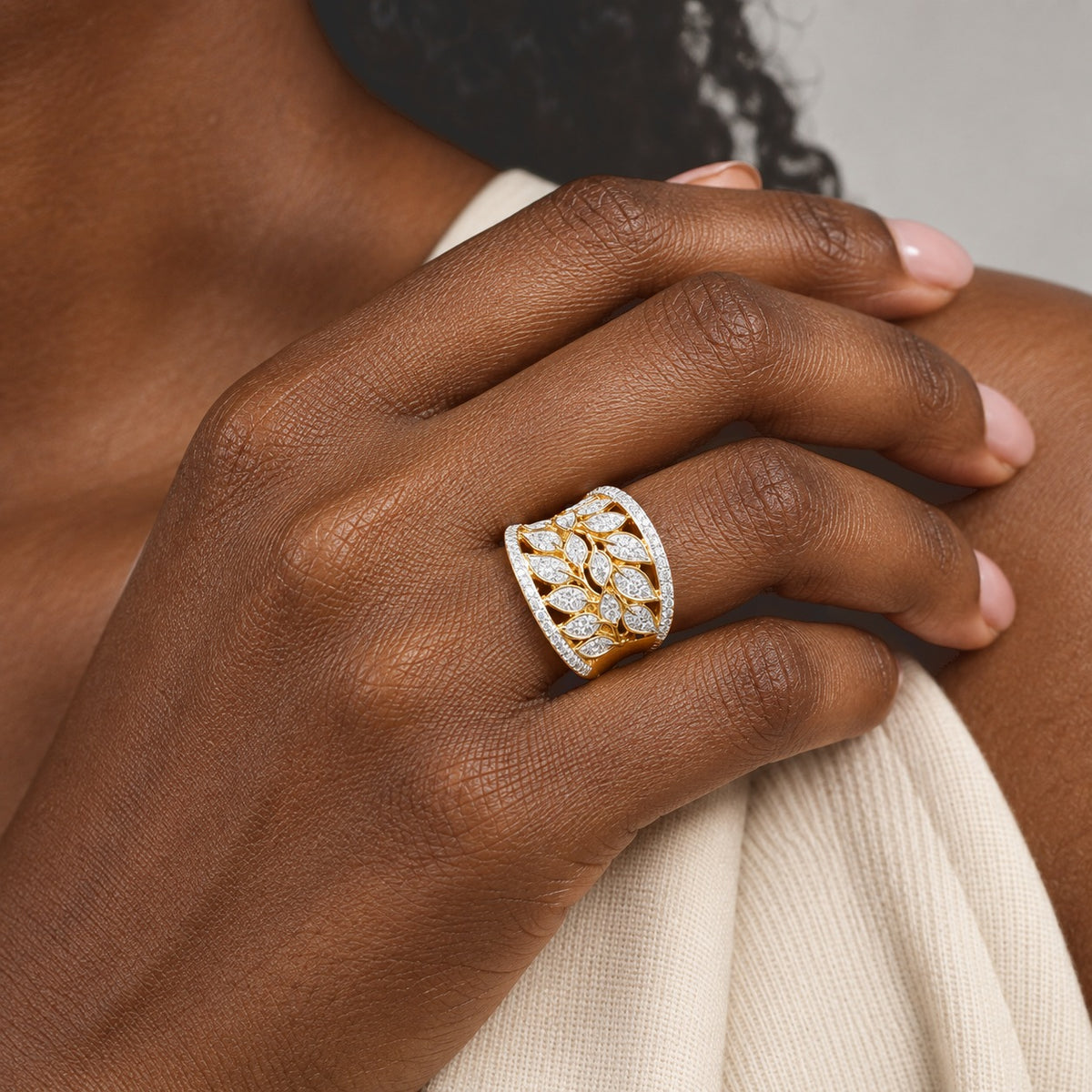 EverTrue - Natural White Diamond Leaf Vine Ring in Yellow Gold Tone 8777171 1
