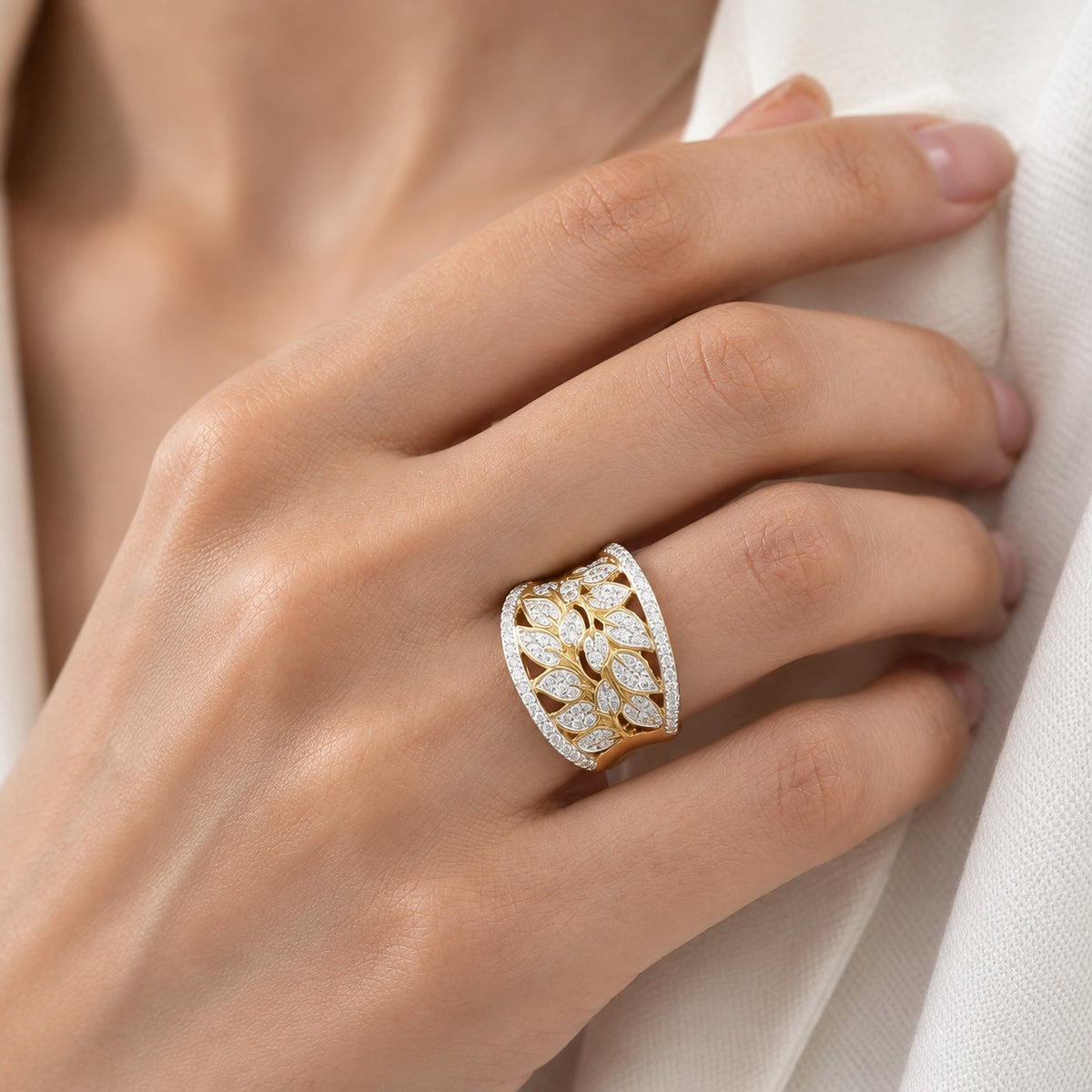 EverTrue - Natural White Diamond Leaf Vine Ring in Yellow Gold Tone 8777171 2