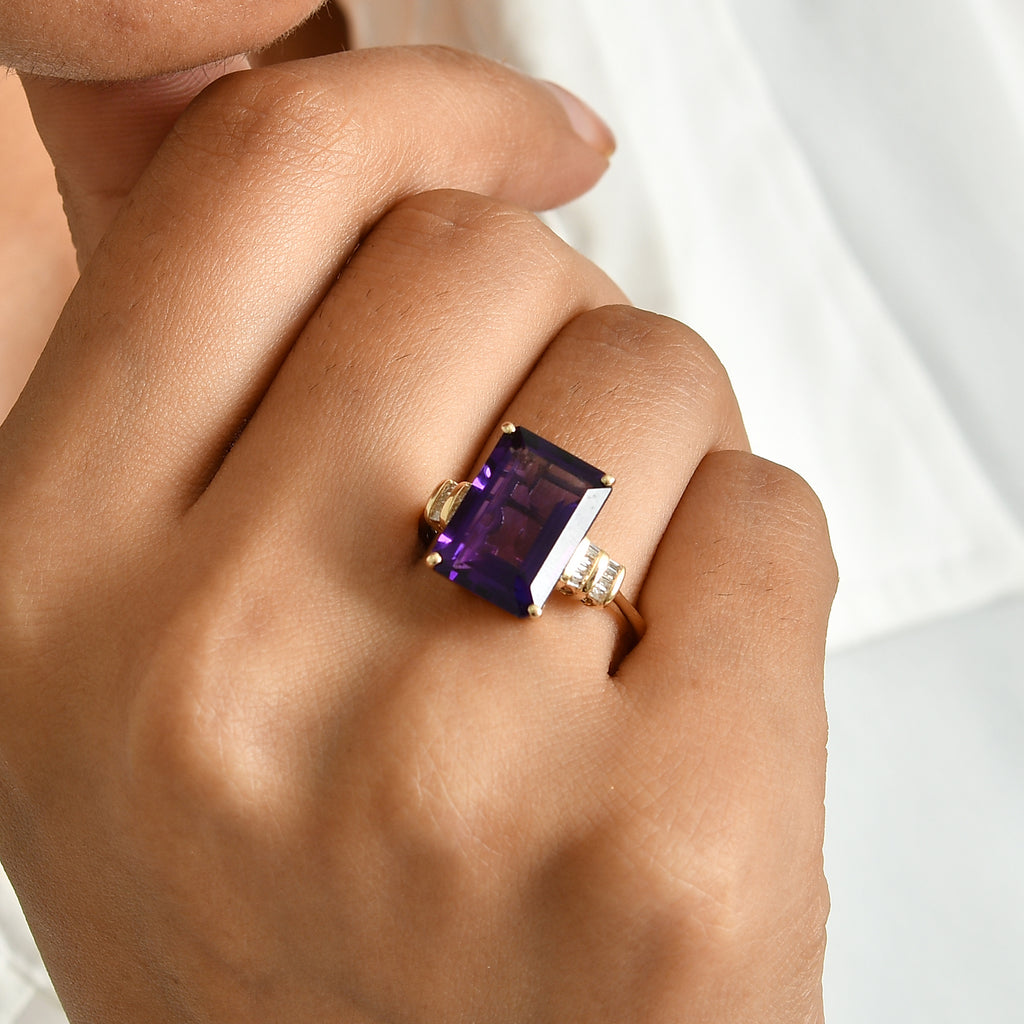 9K Yellow Gold AAA Zambian Amethyst & Natural White Diamond Ring  7.28 Ct, Gold Wt. 3.00 Gms_8780590_2