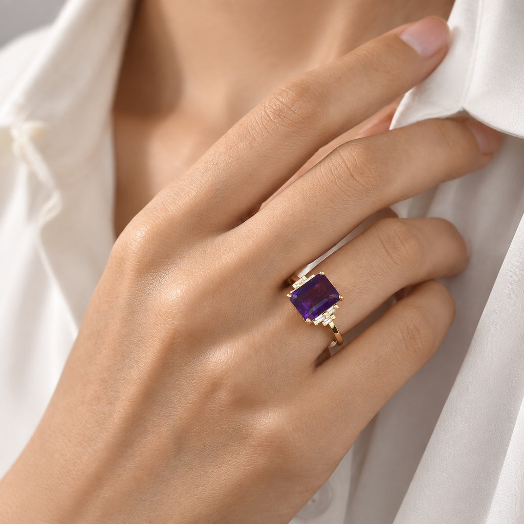 Luxuriant - AAA Zambian Amethyst & Lab Grown Diamond (SI/G-H) Ring in 18K Vermeil Yellow Gold Plated Sterling Silver 3.50 Ct._8786168_1