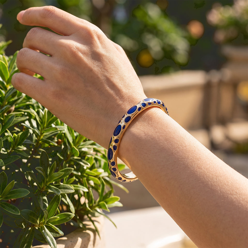 Bangle_8787937_1