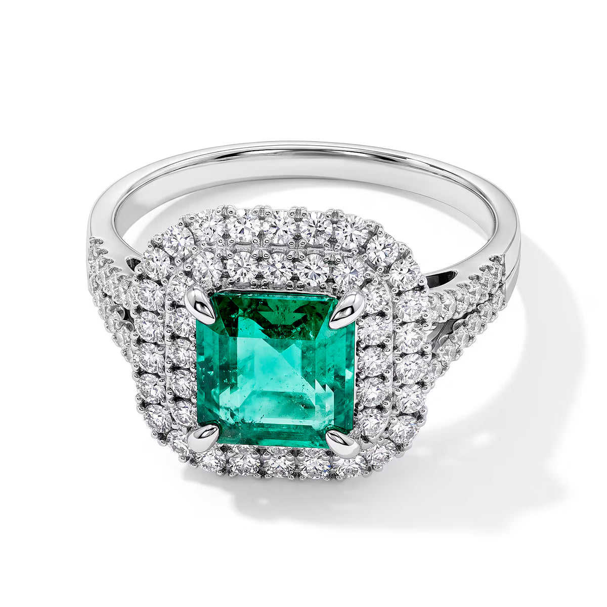 The Tokyo Treasure - 900 White Platinum AAAA Colombian Emerald &amp; White Diamond (VS) Halo Ring 2.20 Ct, Platinum Wt. 6.20 Gms 8793486 0