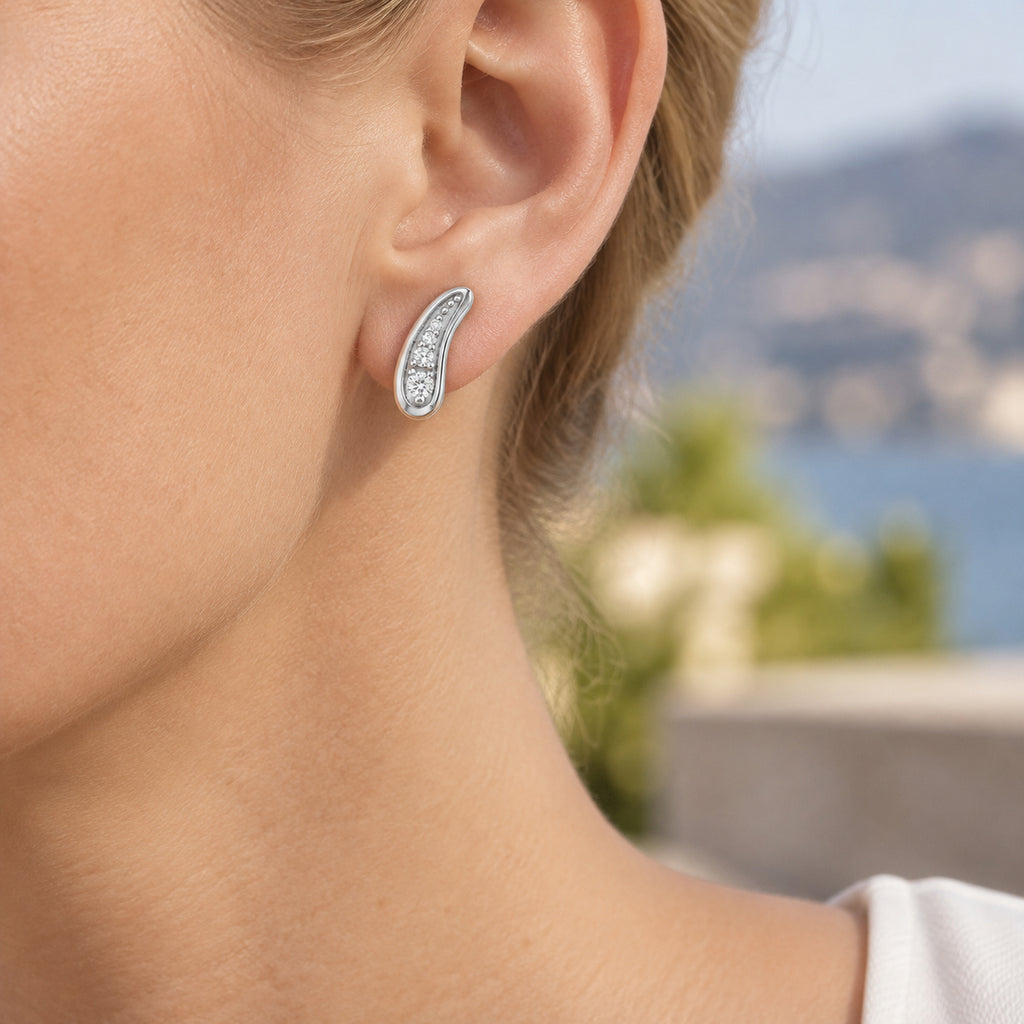 Lucy Q Lab Grown Diamond Main Stone With Side Stone Earring in Rhodium OverlaySterling Silver  0.250  Ct._8794537_1