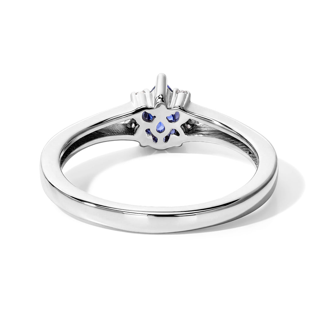 Luxuriant Tanzanite, Lab Grown Diamond Main Stone With Side Stone Ring in Platinum OverlaySterling Silver  0.438  Ct._8811368_4