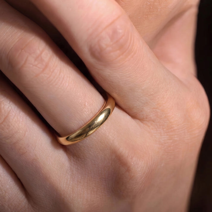 9K Yellow Gold 4mm Comfort Fit Plain Wedding Band Ring 8828916 2