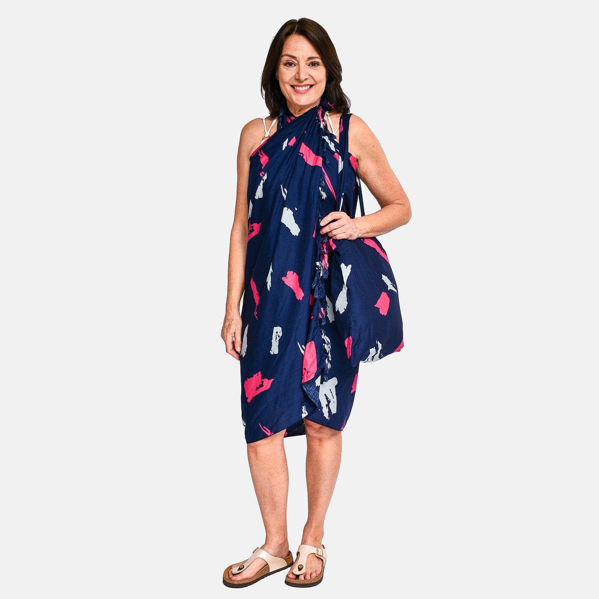 TAMSY 2-Piece Set of Abstract Pattern Sarong and Bag 8893092 3