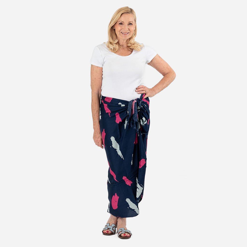 Tamsy Abstract Print Sarong with Matching Carry Bag (Size L) - Dark Blue_8893092_7
