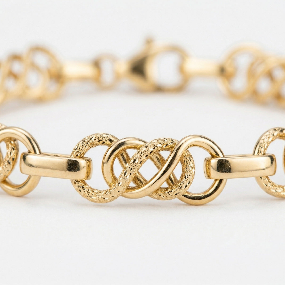 9K Yellow Gold 7mm Textured Celtic Bracelet 7.5 Inch 8894658 3