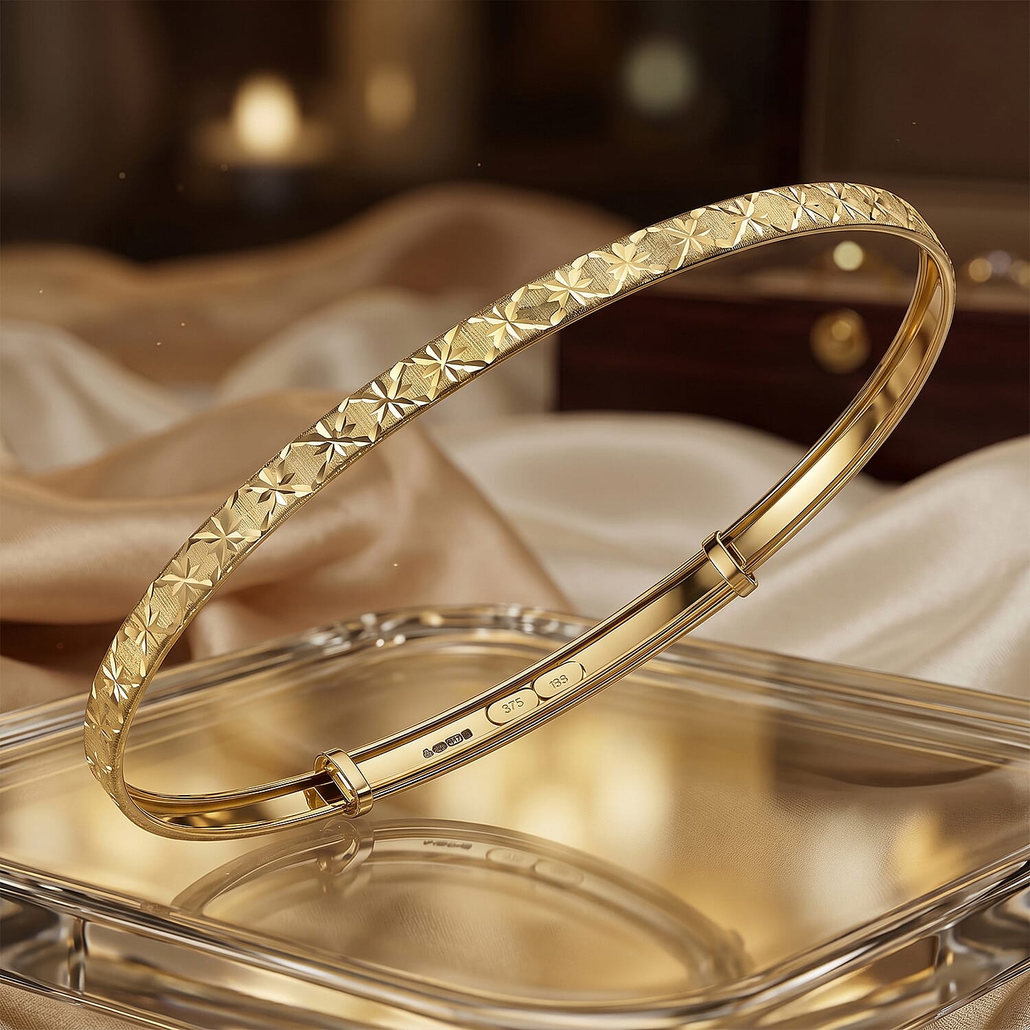 9K Yellow Gold Diamond Cut Star Pattern Expandable Bangle 8894697 6