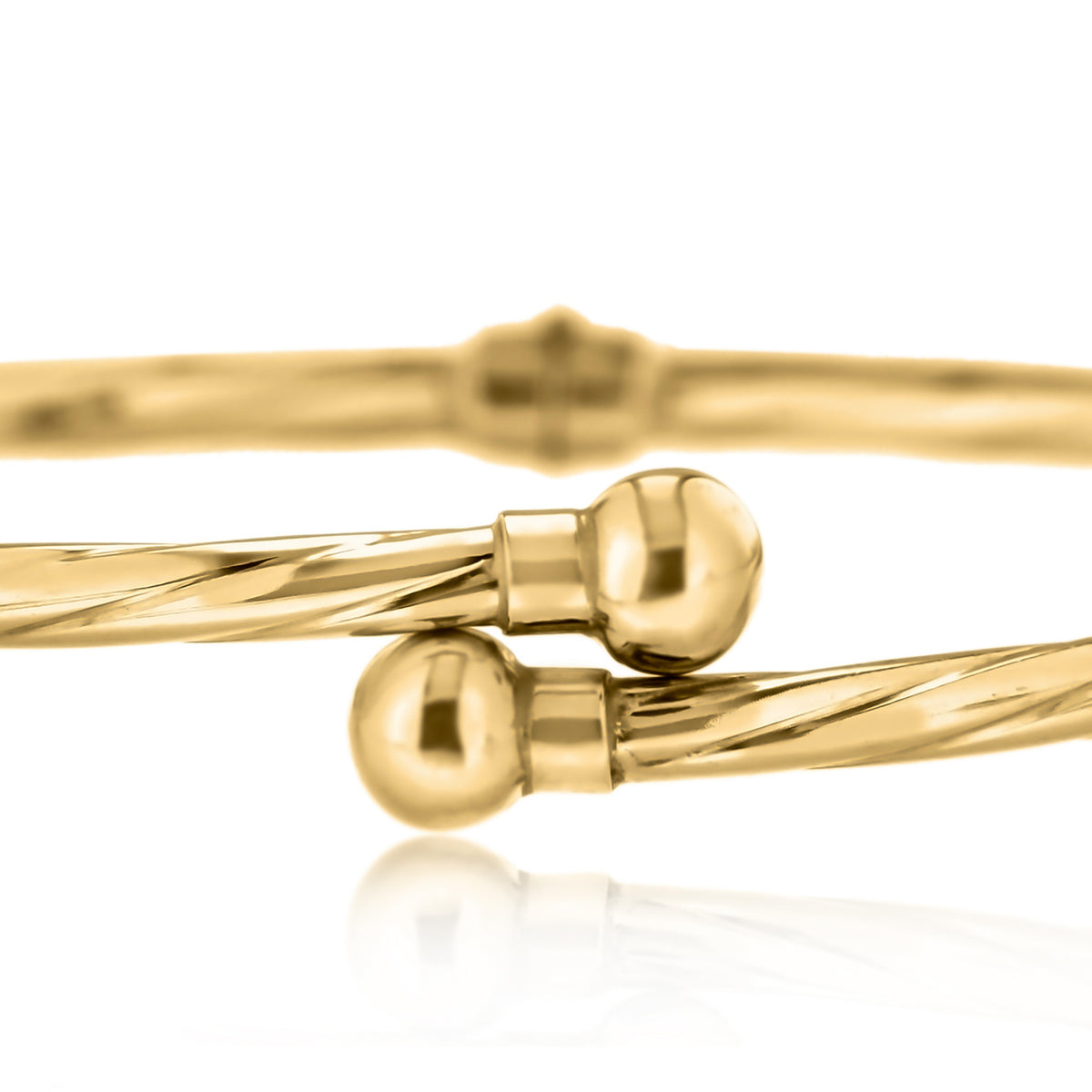 9K Yellow Gold 3mm Twist Crossover Bangle 8894703 1