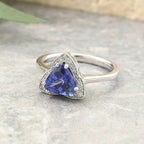 950 Platinum  AAAA  Tanzanite   White Diamond  VS Ring 1.50 ct,  Platinum Wt. 5.85 Gms  1.500  Ct.