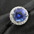 950 Platinum  AAAA  Tanzanite   White Diamond  VS Ring 3.00 pc,  Platinum Wt. 6.2 Gms  2.900  Ct.