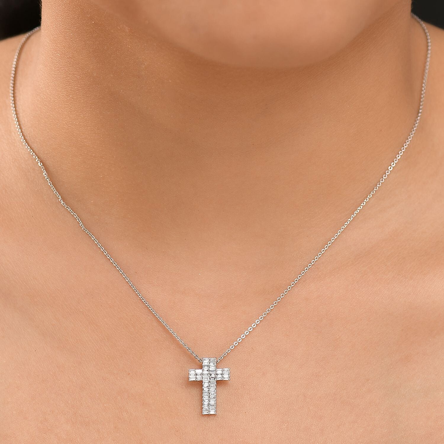 RHAPSODY 950 Platinum IGI Certified (VS-E-F) White Diamond Cross Pendant 8089696 3