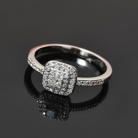 950 Platinum natural White Diamond SI/GH Cluster Ring, Platinum Wt.4.72 Gms  0.50 Ct. V32531385 2