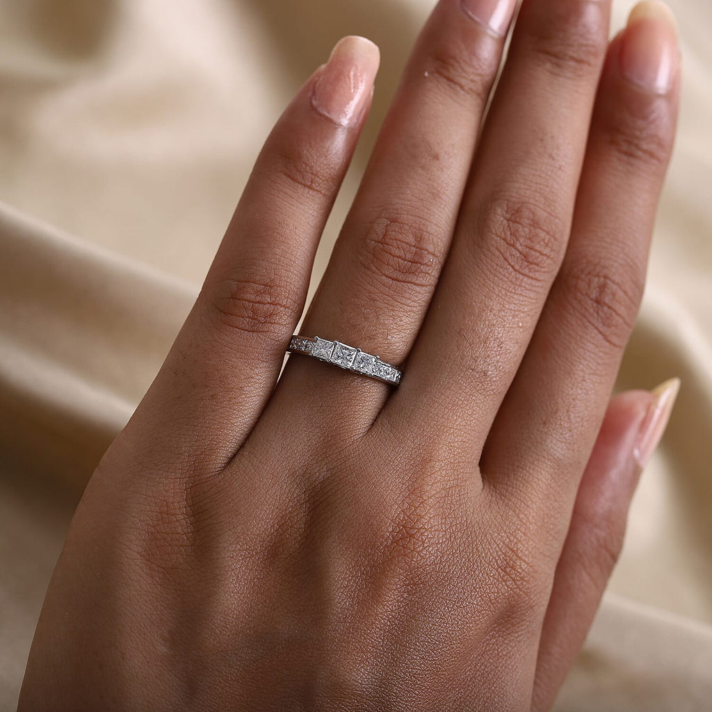 RHAPSODY 950 Platinum IGI Certified Diamond (VS-E-F) Ring 1.04 Ct.