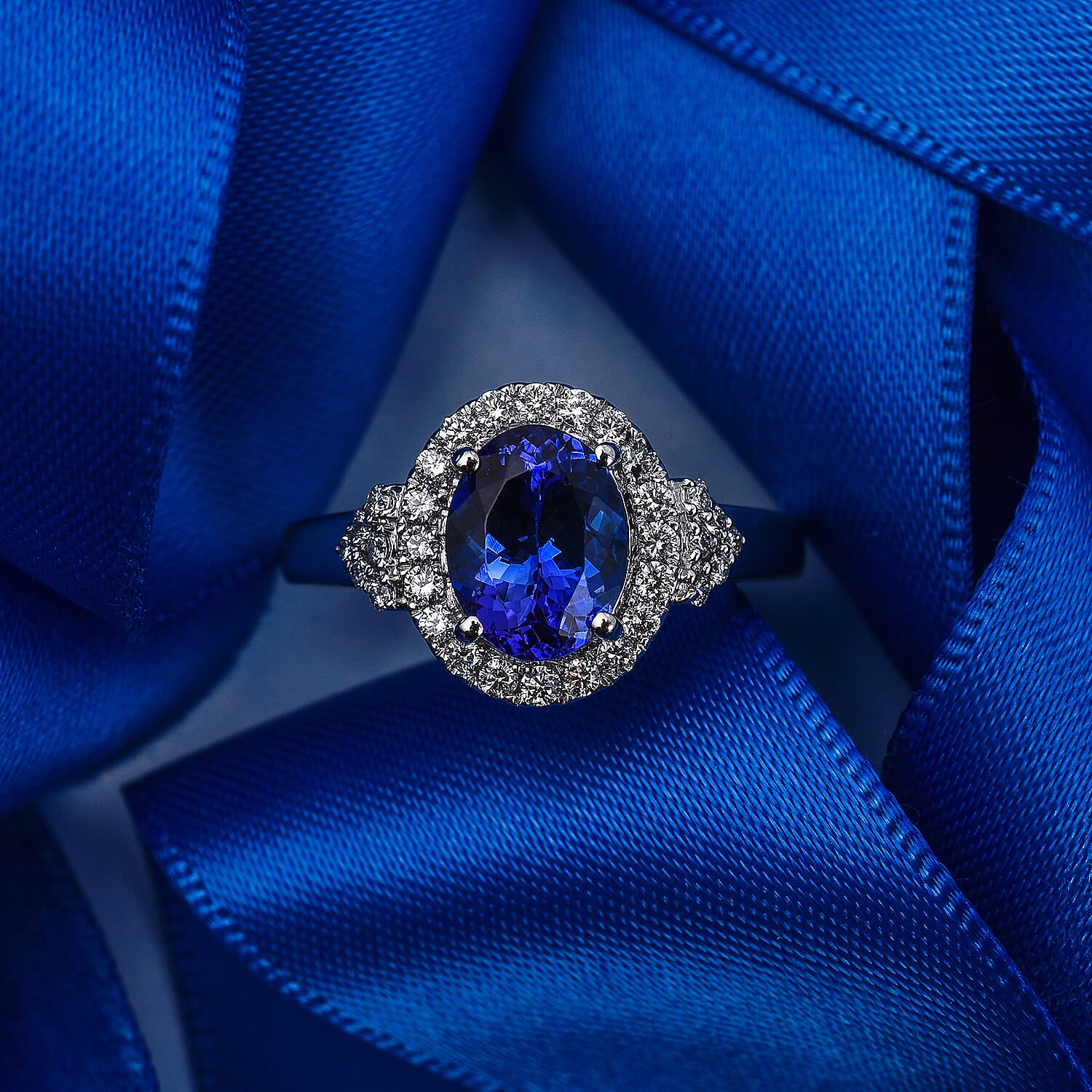 RHAPSODY 950 Platinum VS White Diamond And Tanzanite Ring 2.50 ct, Platinum Wt. 6.47 Gms 2.500 Ct. 7230523 1