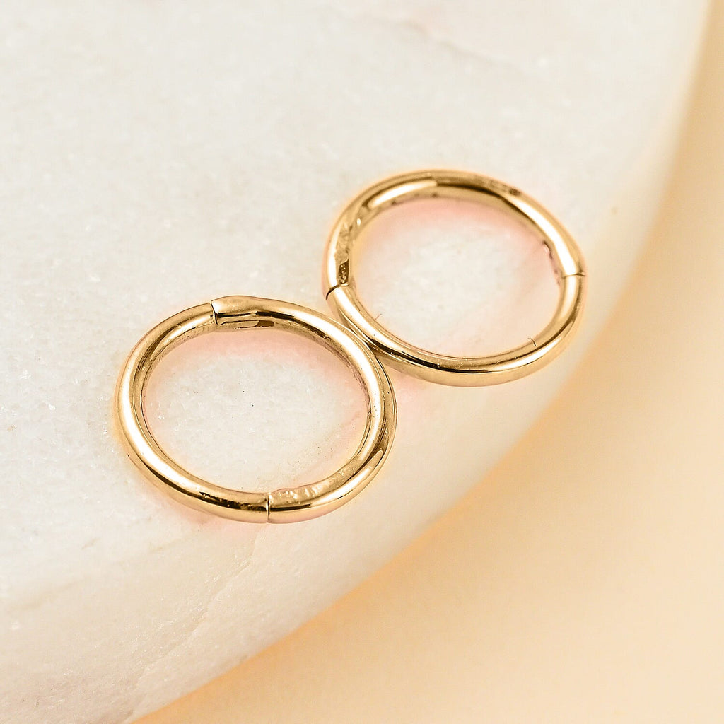 9K Rose Gold  Earring,  Gold Wt. 0.61 Gms