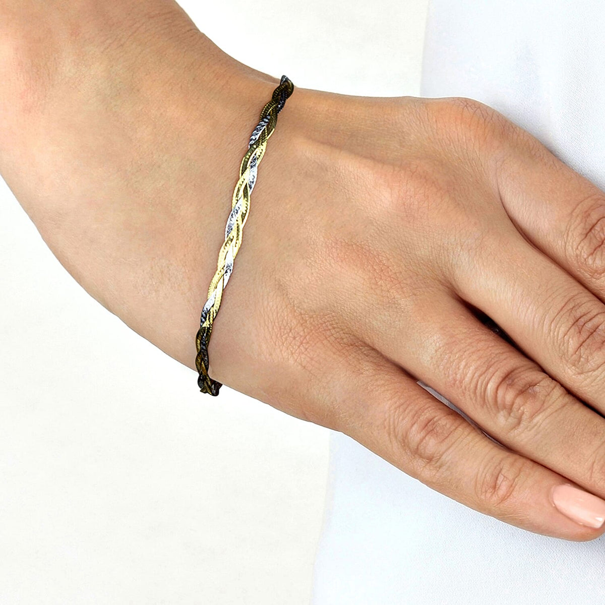 9K Two Colour Gold 3MM Diamond Cut 3 Plait Herringbone Bracelet 7.5 Inch 2.1 grams 6093041 3