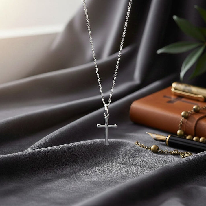 9K White Gold 16mm x 26mm Cross Pendant 7254868 2