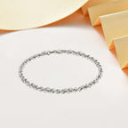 9K White Gold 60 Diamond Cut Prince of Wales Bracelet 7.5 Inch