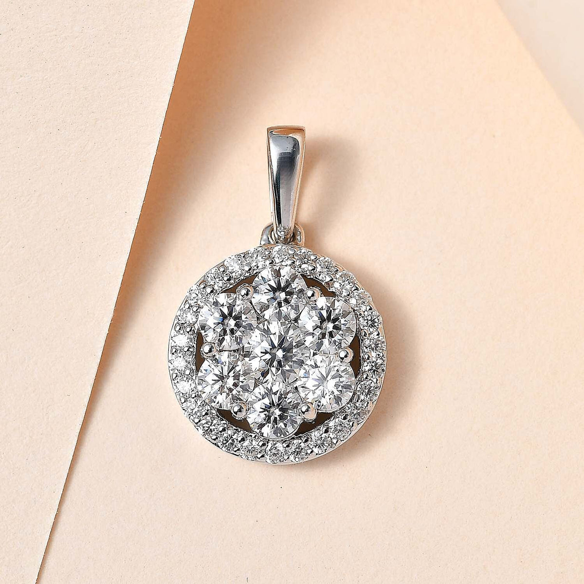 9K White Gold Moissanite Pendant 7560684 2