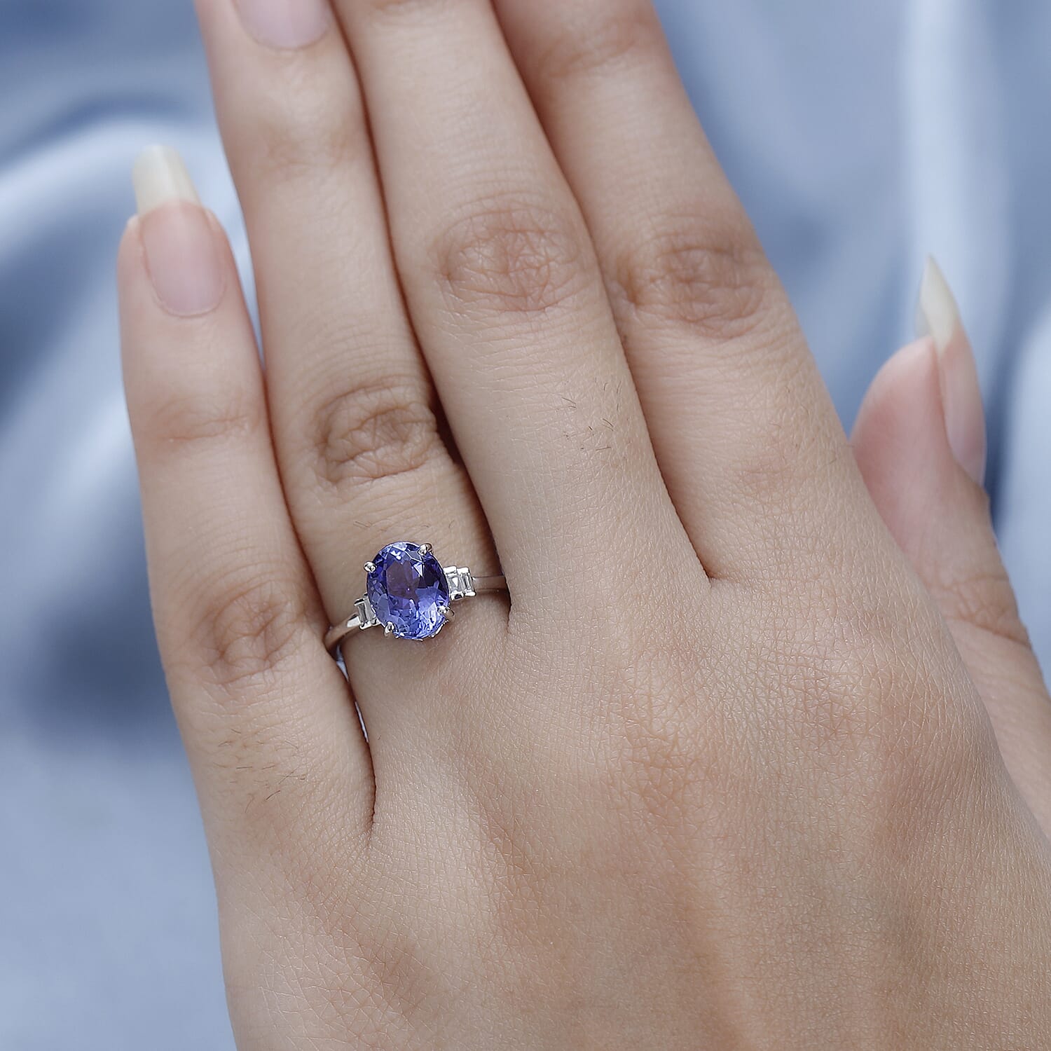 9K White Gold AA Tanzanite, White Diamond Ring 7664686 2