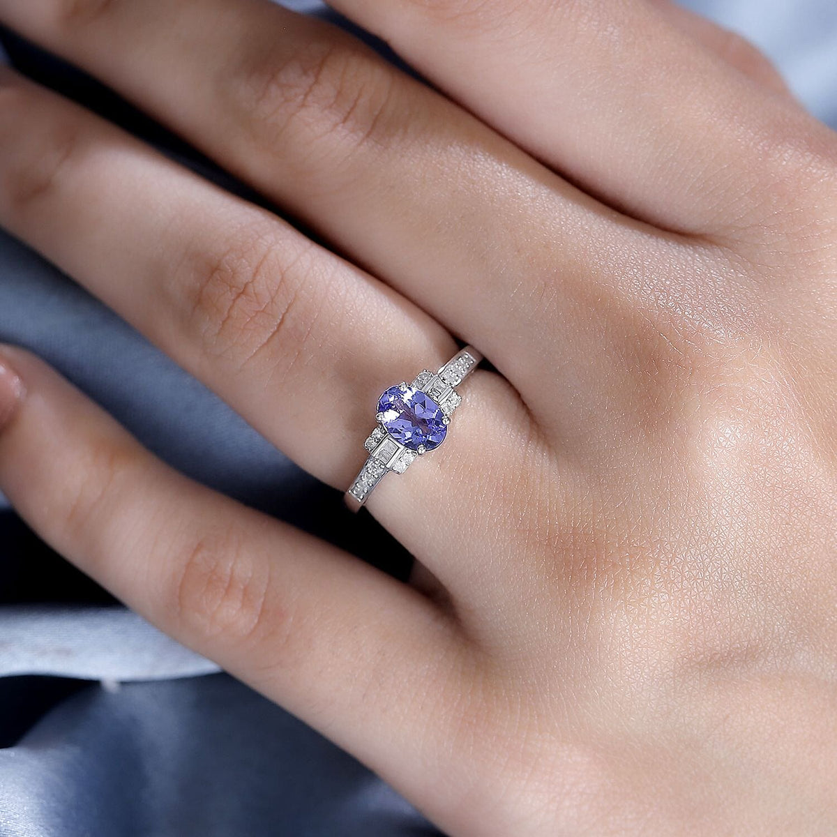 9K White Gold AA Tanzanite, White Diamond Ring 7863886 2