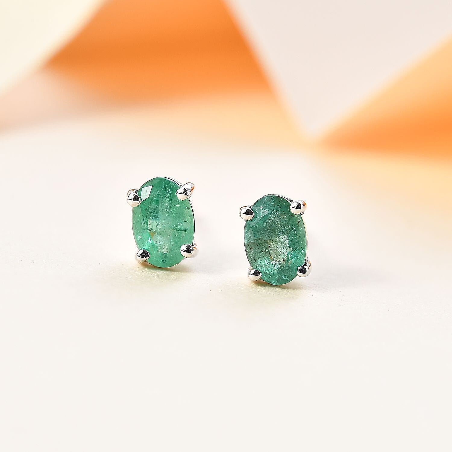 9K White Gold AAA Gemfields Emerald Stud Earrings 0.82 Ct 7763231 2